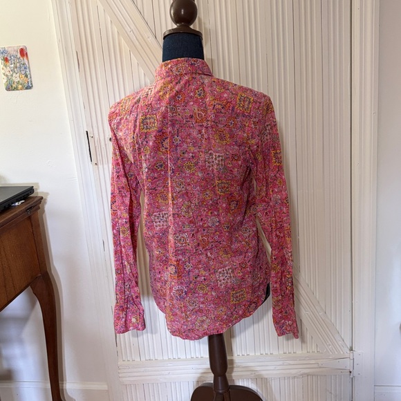 Lauren Ralph Lauren pink patterned button down shirt size medium - Picture 6 of 6